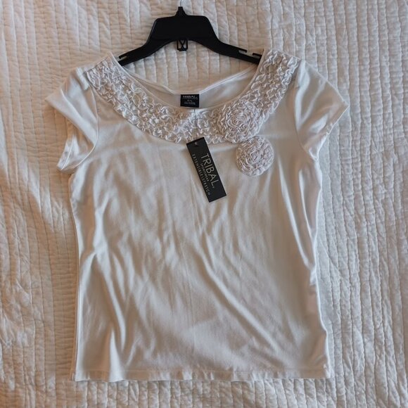 White Ruffled Rosette Collared T-Shirt Womens Large Floral Pattern Decoration - Picture 3 of 4